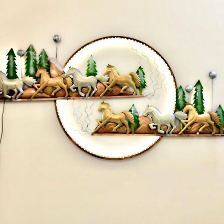 Ap Suite - By Ap Villa'S And Resort'S Уджайн Екстериор снимка